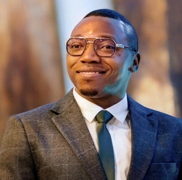 Théodore EVOUNA EYEBE — Fondateur AlertCity